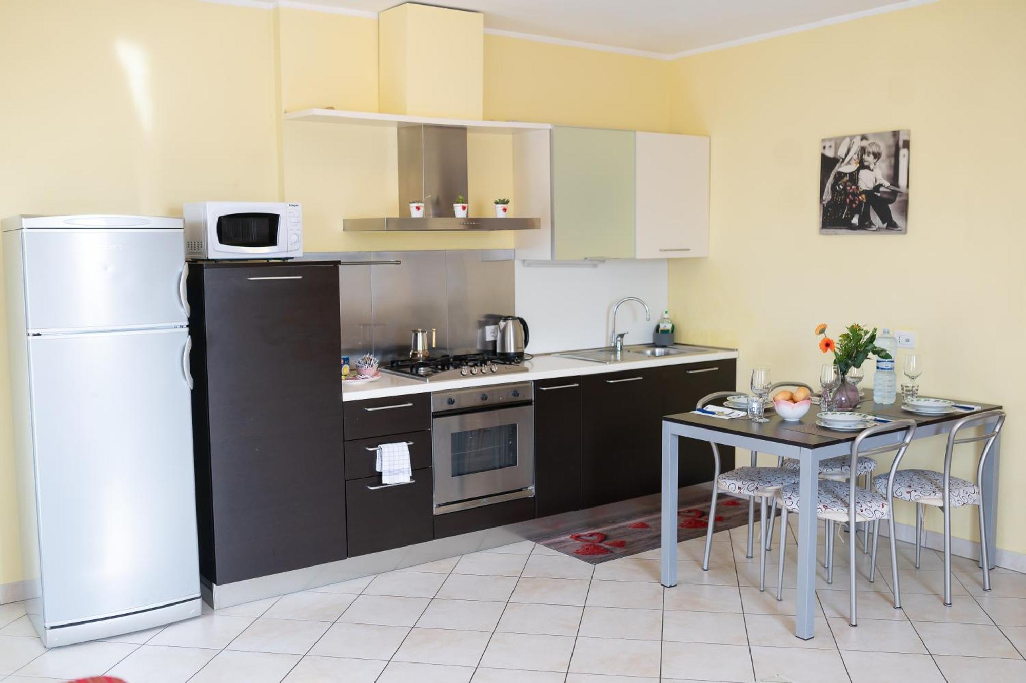 Apartamento Terrazza Baciata Dal Sole Lazise Exterior foto